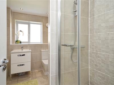 En Suite Shower Room